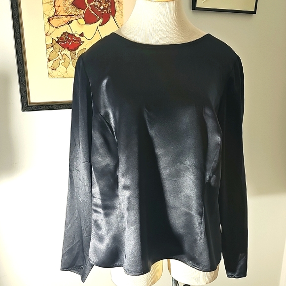 Ellen Tracy Tops - Ellen Tracy Black 100% Silk Satin Blouse. Long Sleeves. Size 16.